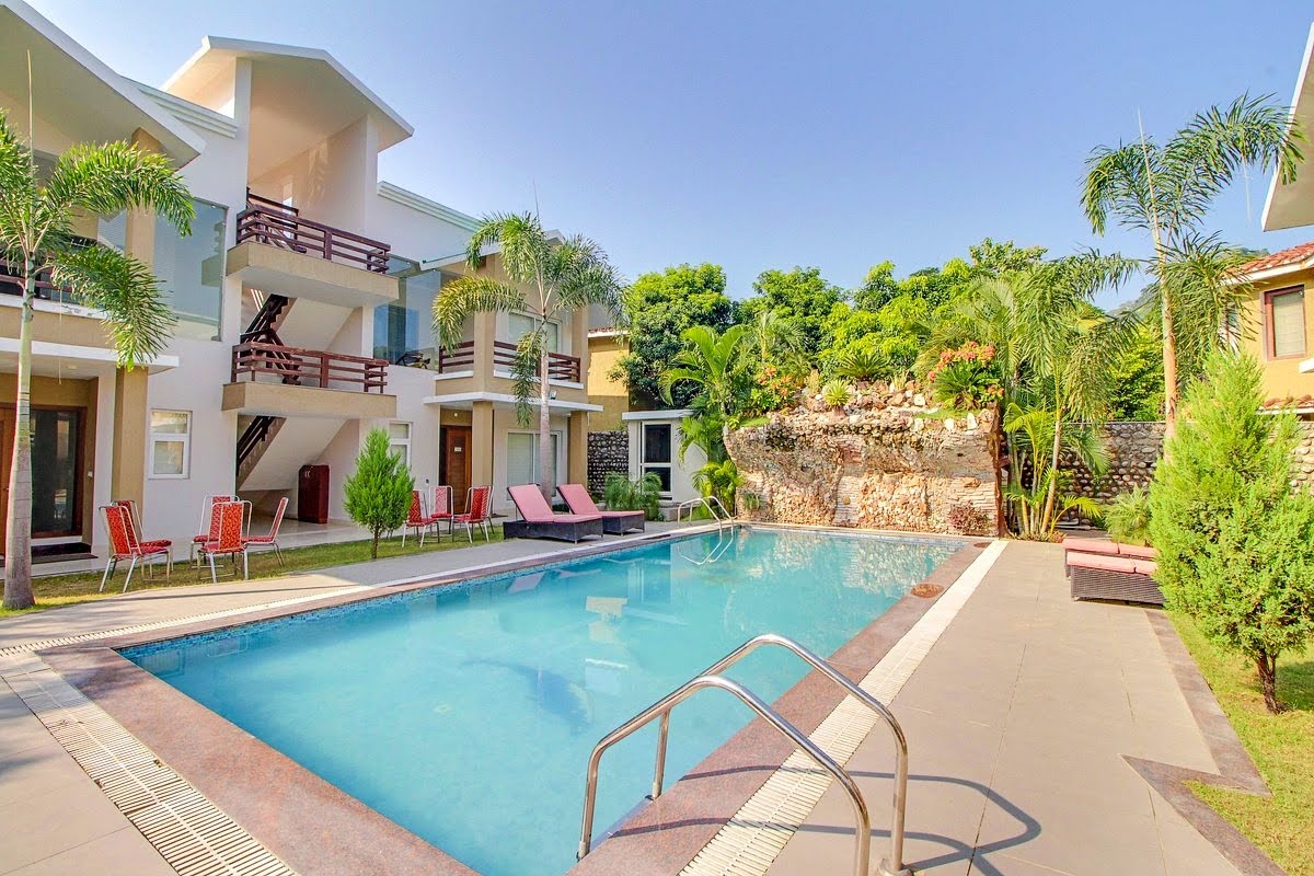 Maulik Mansion Resort